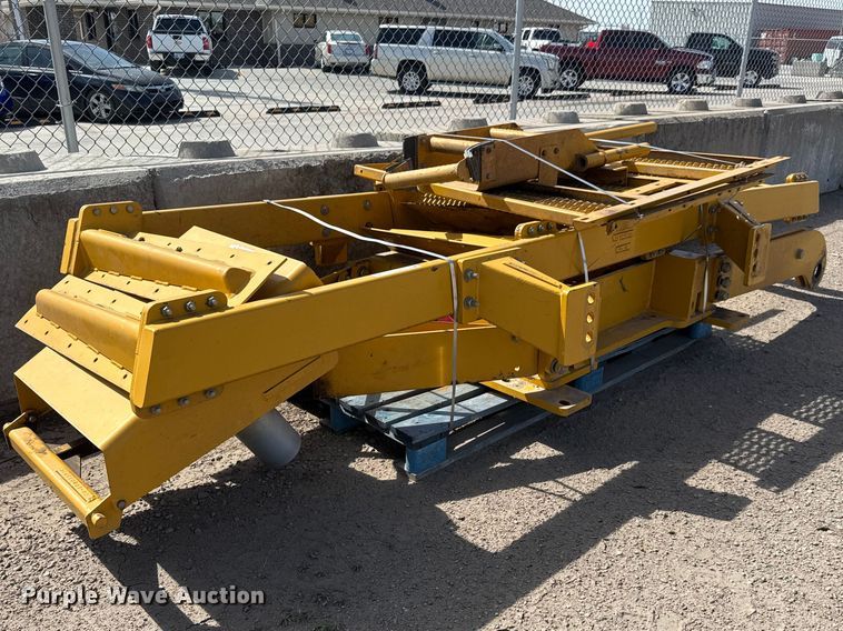 image for item ET1727 2014 K-Tec Terex hitch 