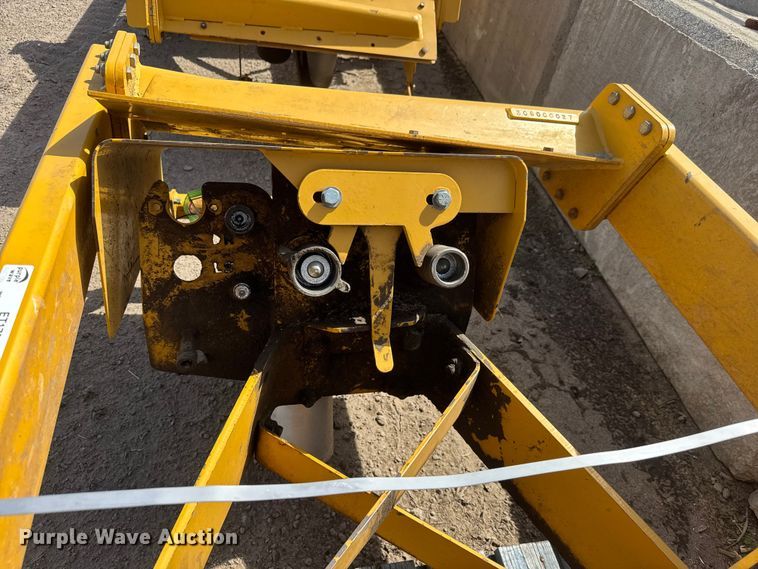 image for item ET1727 2014 K-Tec Terex hitch 