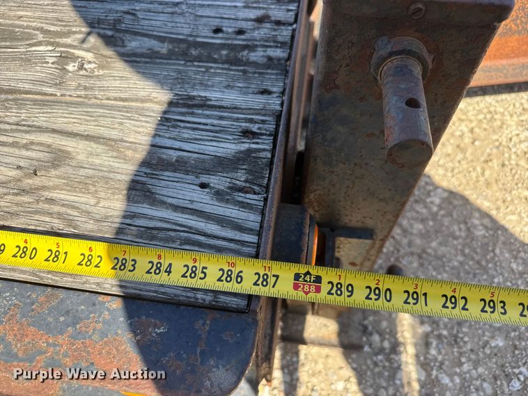 image for item ET1737 2002 Belshe DT2255 equipment trailer