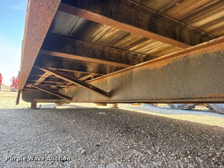 image for item ET1737 2002 Belshe DT2255 equipment trailer