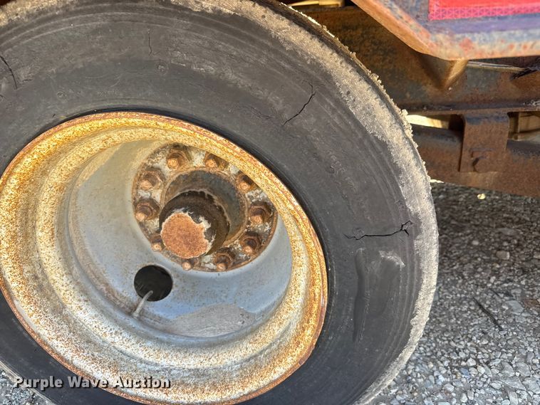 image for item ET1737 2002 Belshe DT2255 equipment trailer