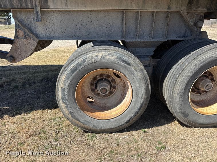 image for item ET1739 2007 Manac TSTD-26 end dump trailer