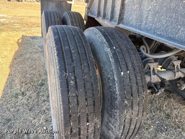 image for item ET1739 2007 Manac TSTD-26 end dump trailer