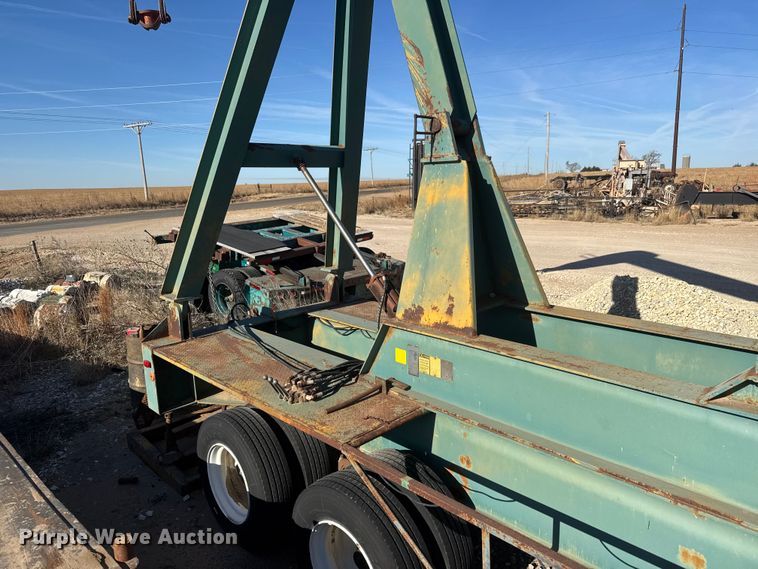 image for item ET1743 Lufkin CM-320D-305-100 pump jack