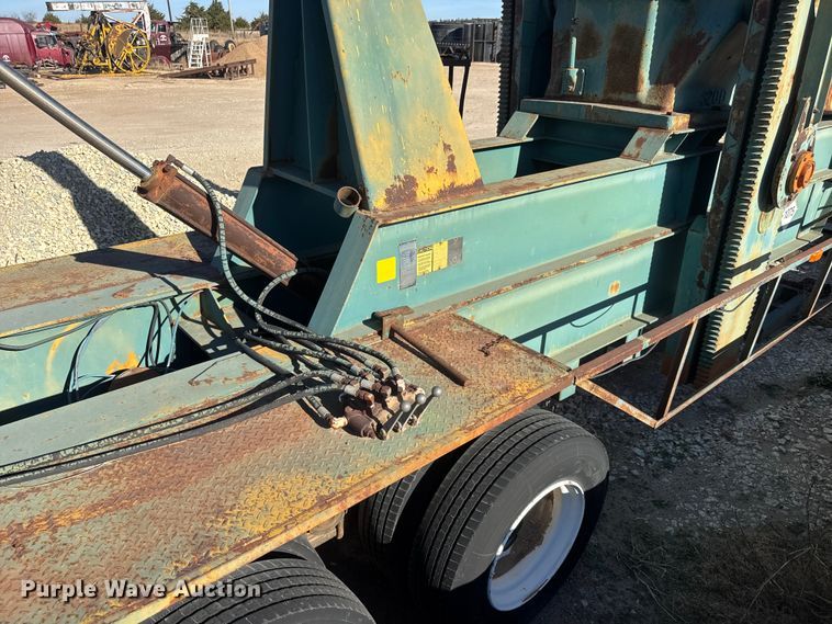 image for item ET1743 Lufkin CM-320D-305-100 pump jack