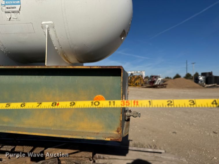 image for item ET1743 Lufkin CM-320D-305-100 pump jack