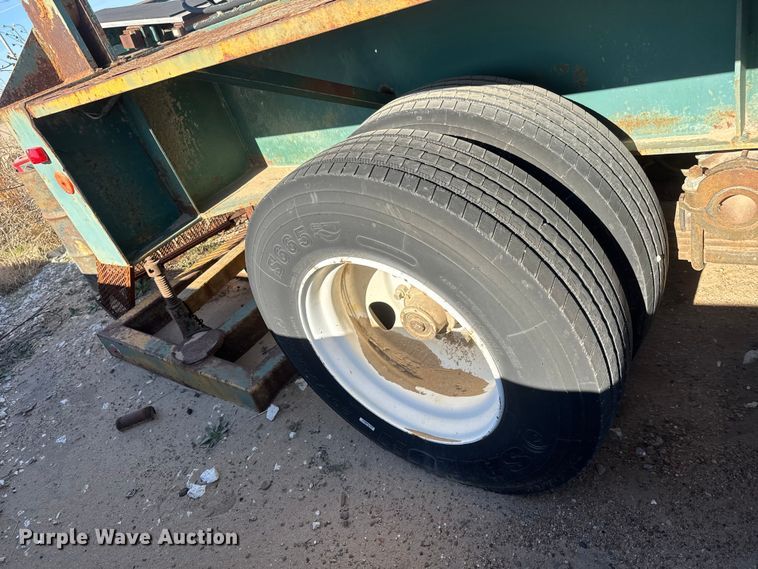 image for item ET1743 Lufkin CM-320D-305-100 pump jack