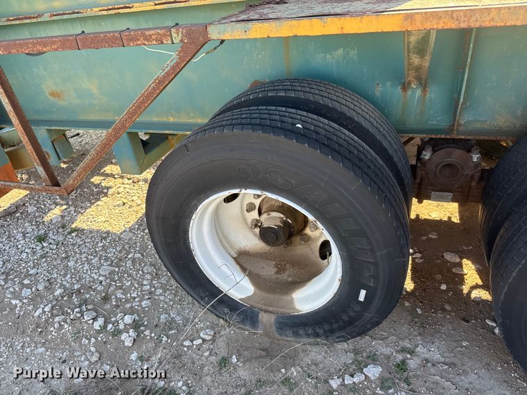 image for item ET1743 Lufkin CM-320D-305-100 pump jack