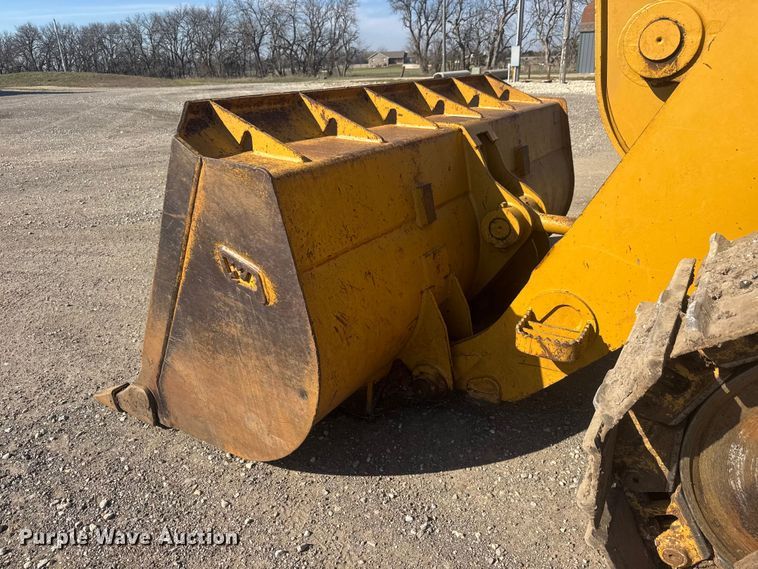 image for item ET1796 1986 Caterpillar 963 track loader