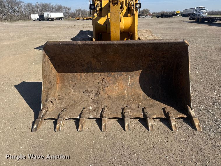 image for item ET1796 1986 Caterpillar 963 track loader