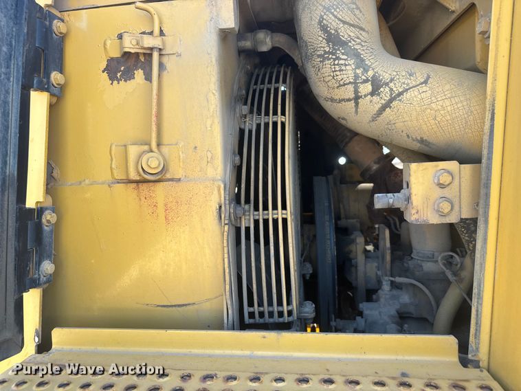 image for item ET1796 1986 Caterpillar 963 track loader