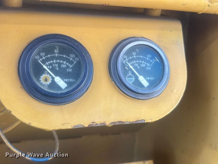 image for item ET1796 1986 Caterpillar 963 track loader