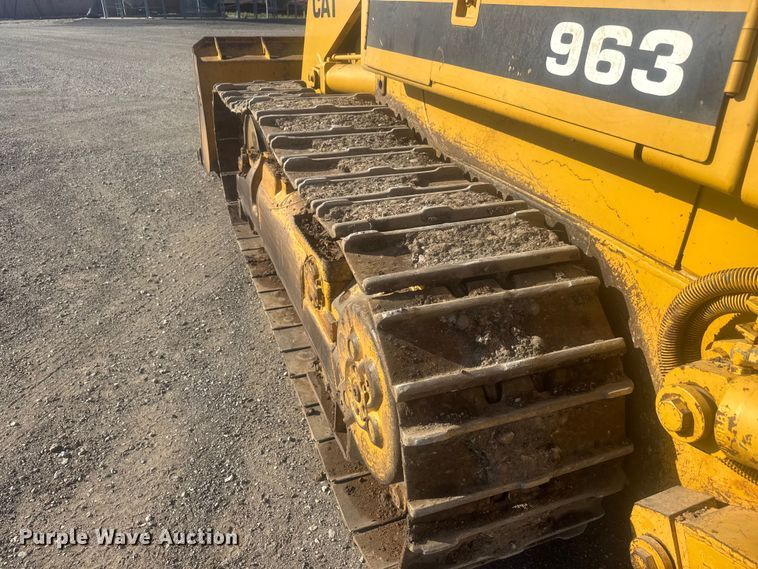 image for item ET1796 1986 Caterpillar 963 track loader