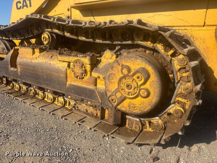 image for item ET1796 1986 Caterpillar 963 track loader