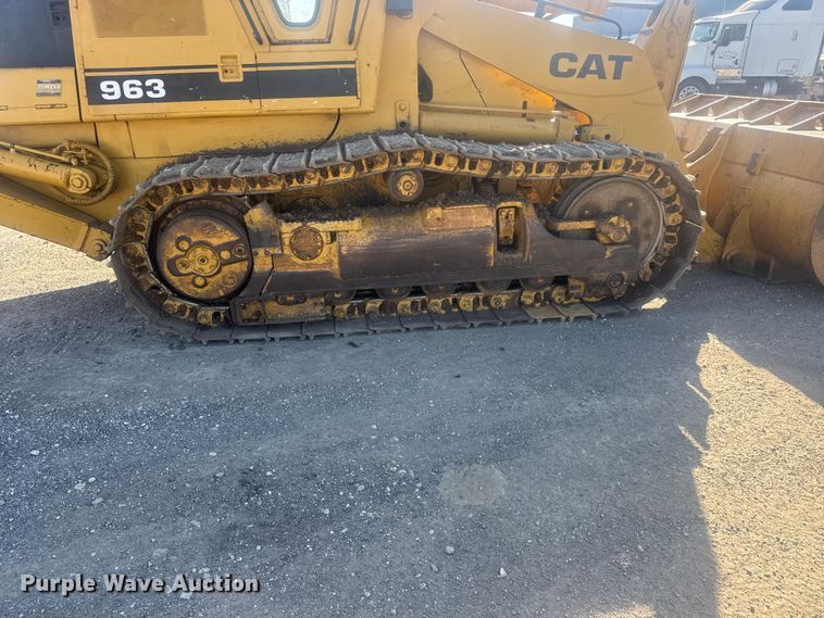 image for item ET1796 1986 Caterpillar 963 track loader