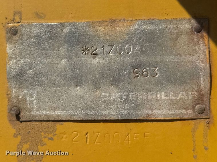 image for item ET1796 1986 Caterpillar 963 track loader