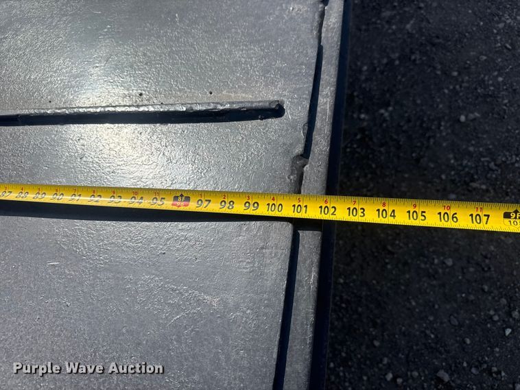 image for item ET1797 2004 Trail King TK50-412 drop deck equipment trailer