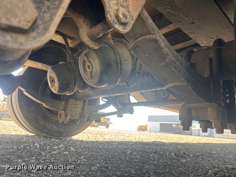 image for item ET1797 2004 Trail King TK50-412 drop deck equipment trailer