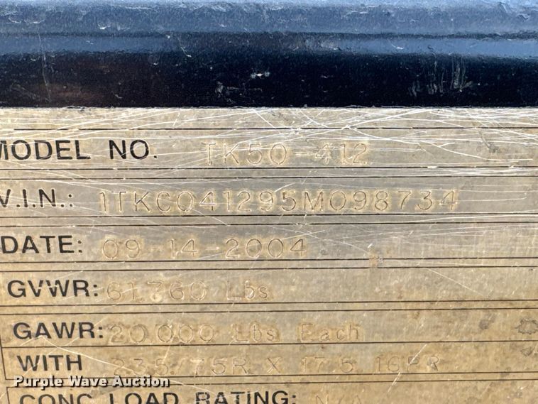 image for item ET1797 2004 Trail King TK50-412 drop deck equipment trailer