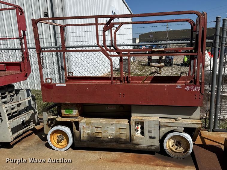 image for item ET1806 Scissor lift