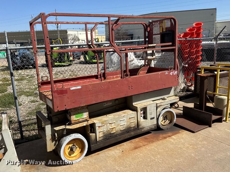 image for item ET1806 Scissor lift