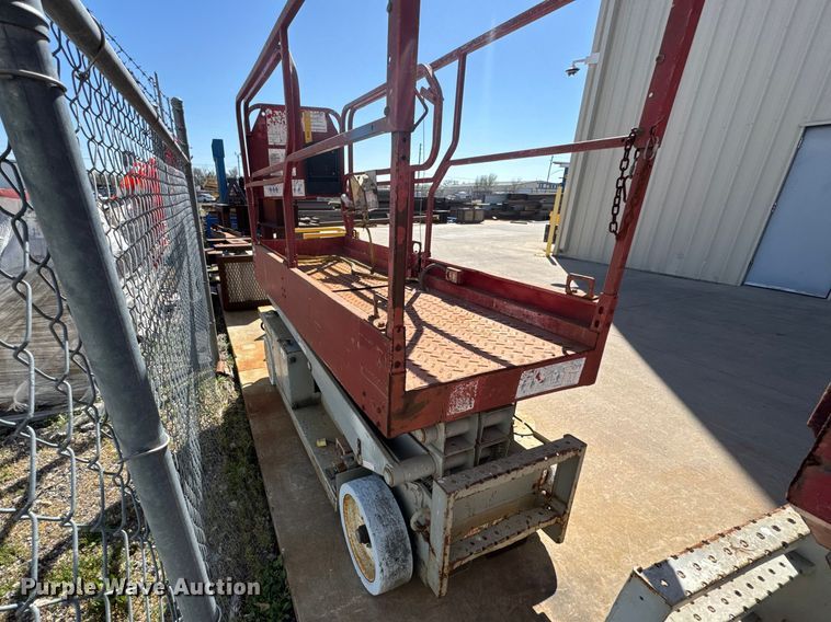 image for item ET1806 Scissor lift