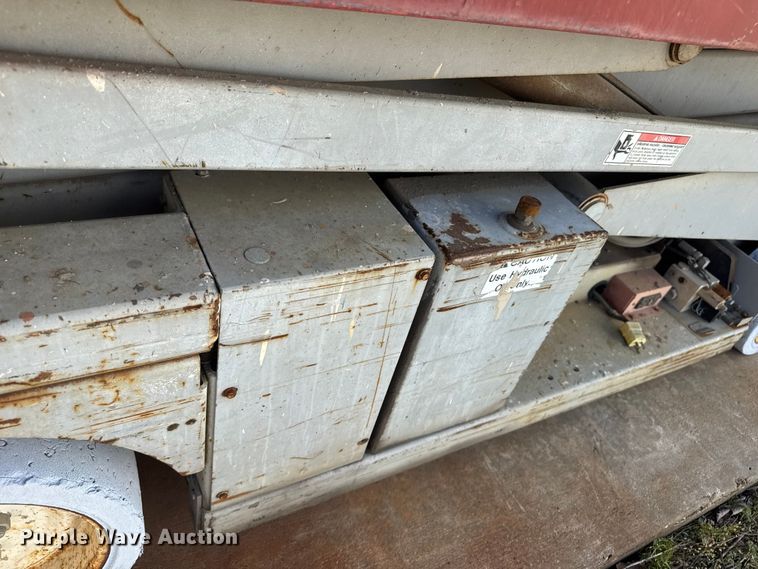 image for item ET1806 Scissor lift