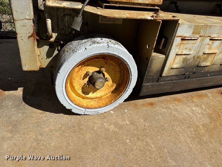 image for item ET1806 Scissor lift