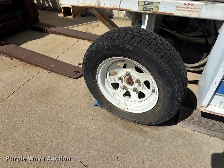 image for item ET1807 Mark M25ET scissor lift