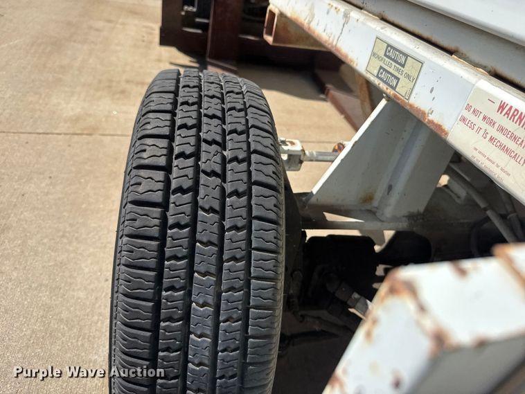 image for item ET1807 Mark M25ET scissor lift