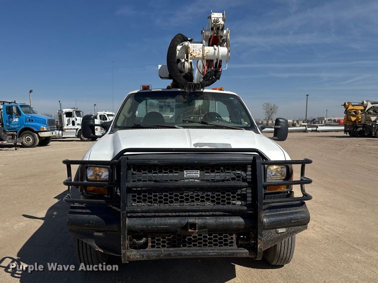 image for item ET1811 2007 Ford F450 Super Duty XL bucket truck