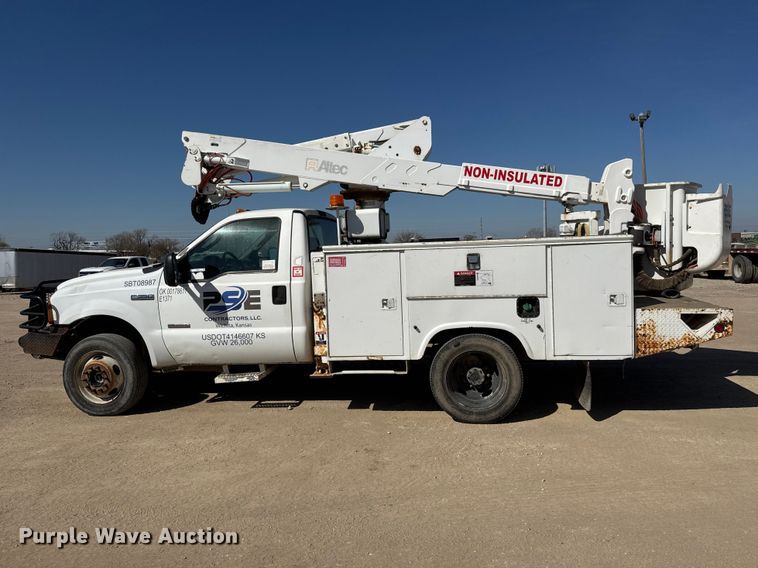 image for item ET1811 2007 Ford F450 Super Duty XL bucket truck