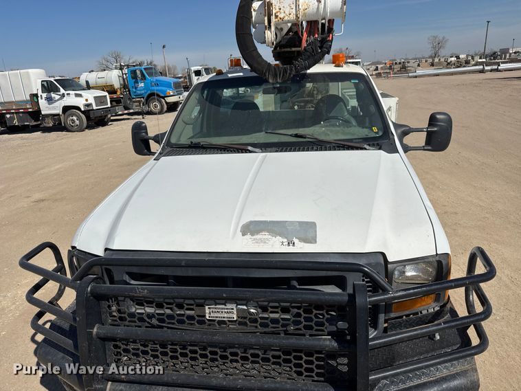 image for item ET1811 2007 Ford F450 Super Duty XL bucket truck