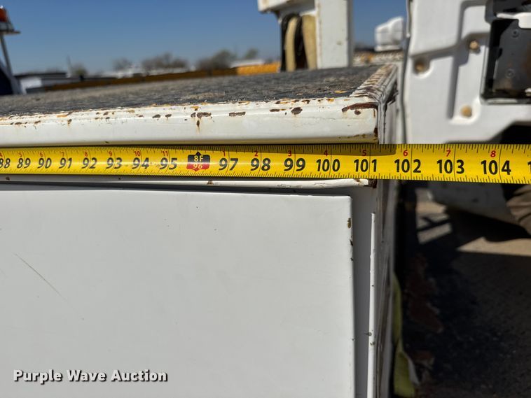 image for item ET1811 2007 Ford F450 Super Duty XL bucket truck