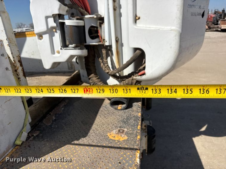 image for item ET1811 2007 Ford F450 Super Duty XL bucket truck