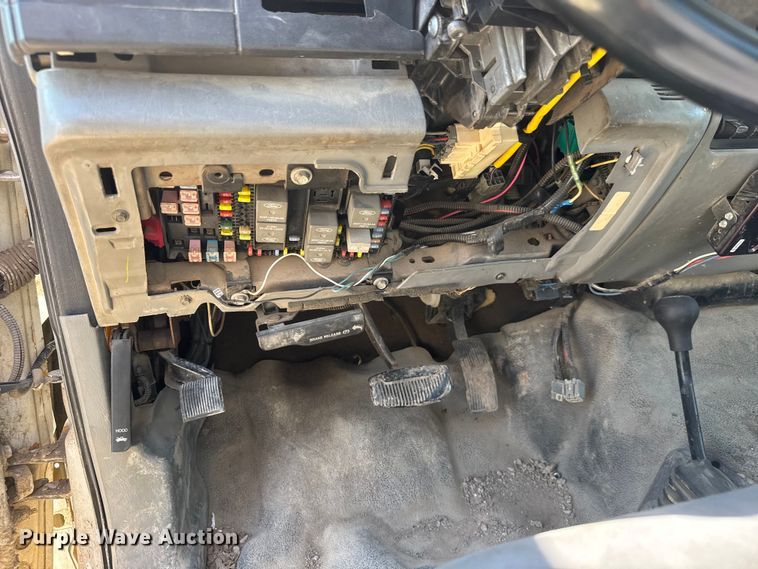 image for item ET1811 2007 Ford F450 Super Duty XL bucket truck