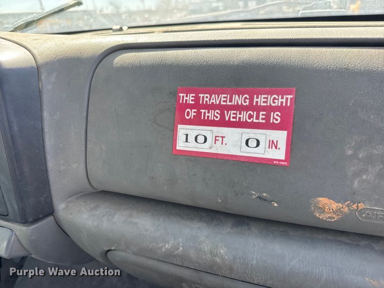 image for item ET1811 2007 Ford F450 Super Duty XL bucket truck