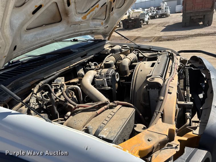 image for item ET1811 2007 Ford F450 Super Duty XL bucket truck