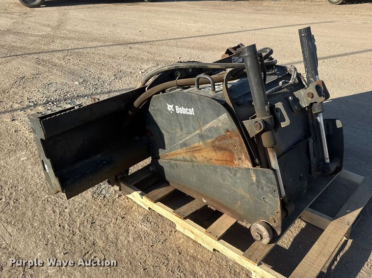 image for item ET1812 2014 Bobcat 24PLA skid steer cold planer