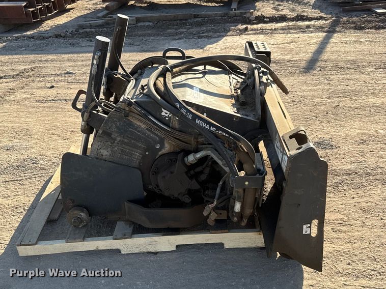 image for item ET1812 2014 Bobcat 24PLA skid steer cold planer