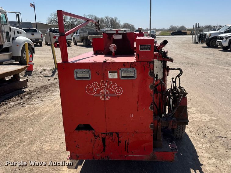 image for item ET1813 1999 Crafco EZ POUR 100D melter applicator