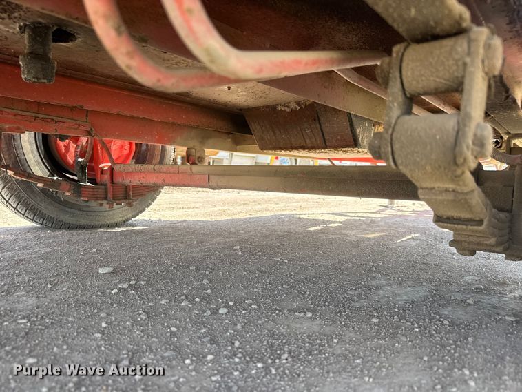 image for item ET1813 1999 Crafco EZ POUR 100D melter applicator