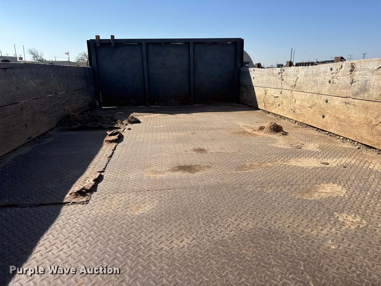 image for item ET1815 2000 GMC C6500 dump flatbed truck