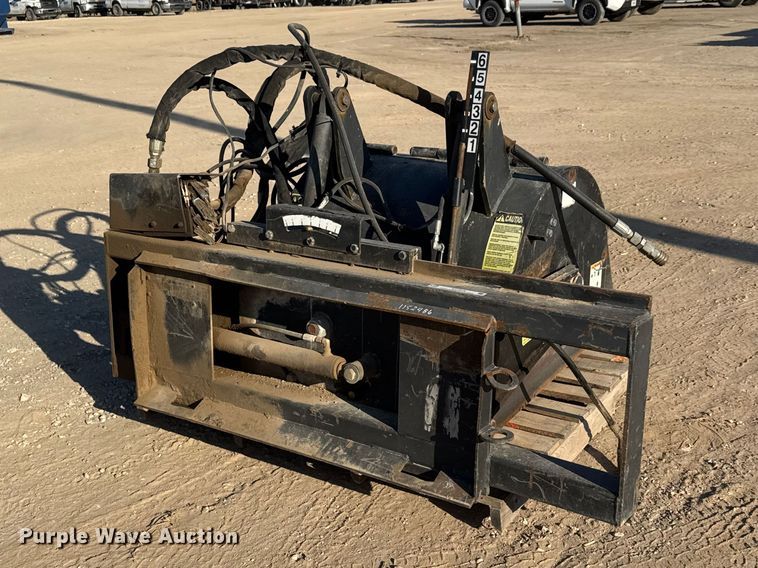 image for item ET1816 2017 Coneqtec AP760HD skid steer cold planer