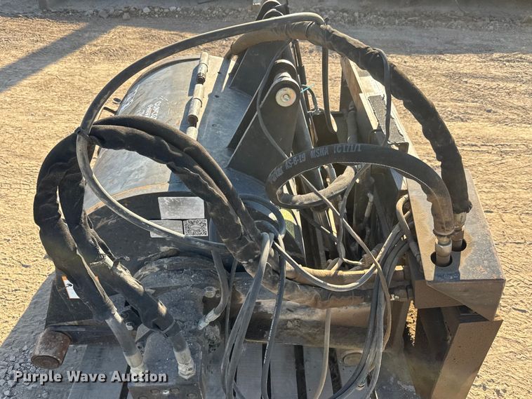 image for item ET1816 2017 Coneqtec AP760HD skid steer cold planer