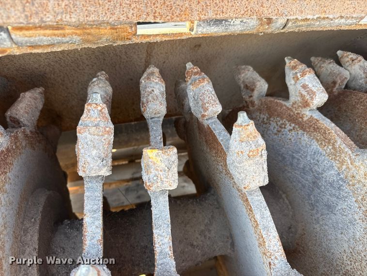 image for item ET1816 2017 Coneqtec AP760HD skid steer cold planer