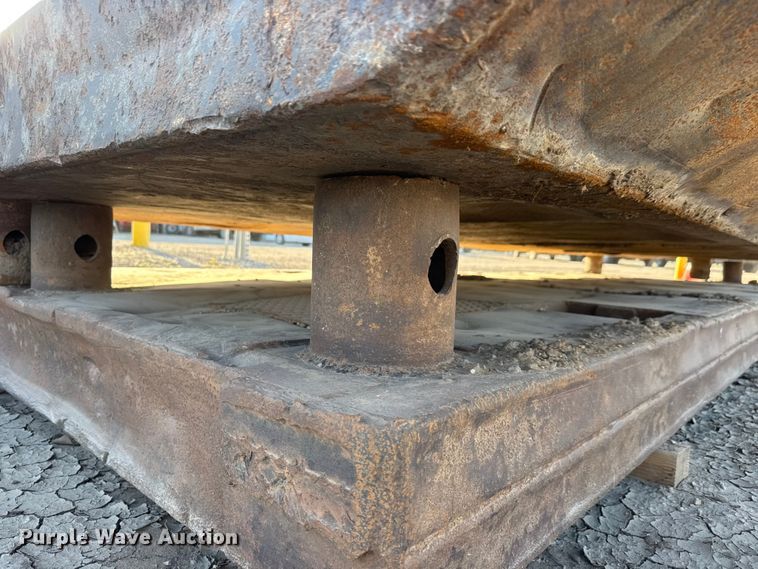 image for item ET1819 Trench box