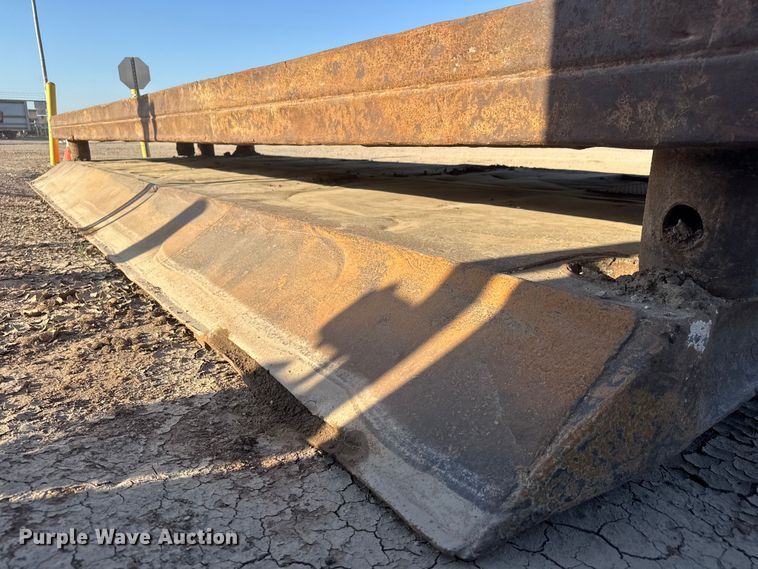 image for item ET1819 Trench box