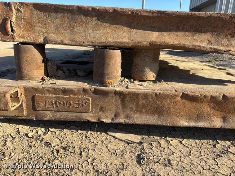 image for item ET1819 Trench box