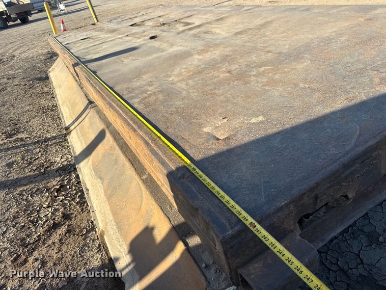 image for item ET1819 Trench box